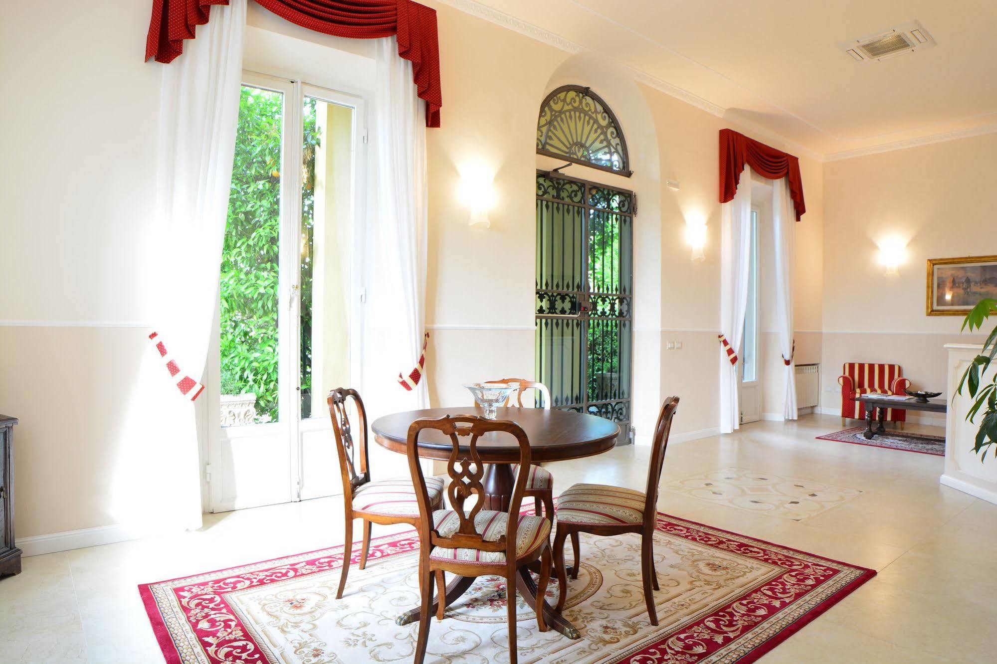 Bed and Breakfast Dimora Salviati Florenz Exterior foto